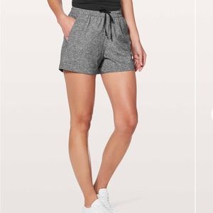 Lululemon Spring Break Away Short *4-way Stretch 3"
